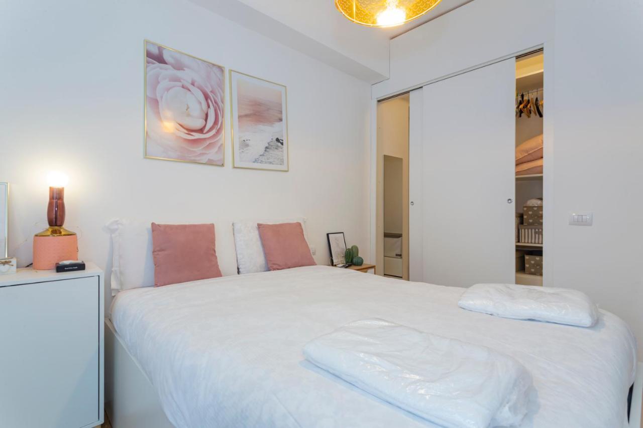 Comodo Appartamento Vicino A Stazione Centrale - Brianza Master Guest Mailand Exterior foto